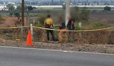 Encuentran el cadáver de una mujer en la orilla de la carretera libre Uruapan-Ziracuaretiro