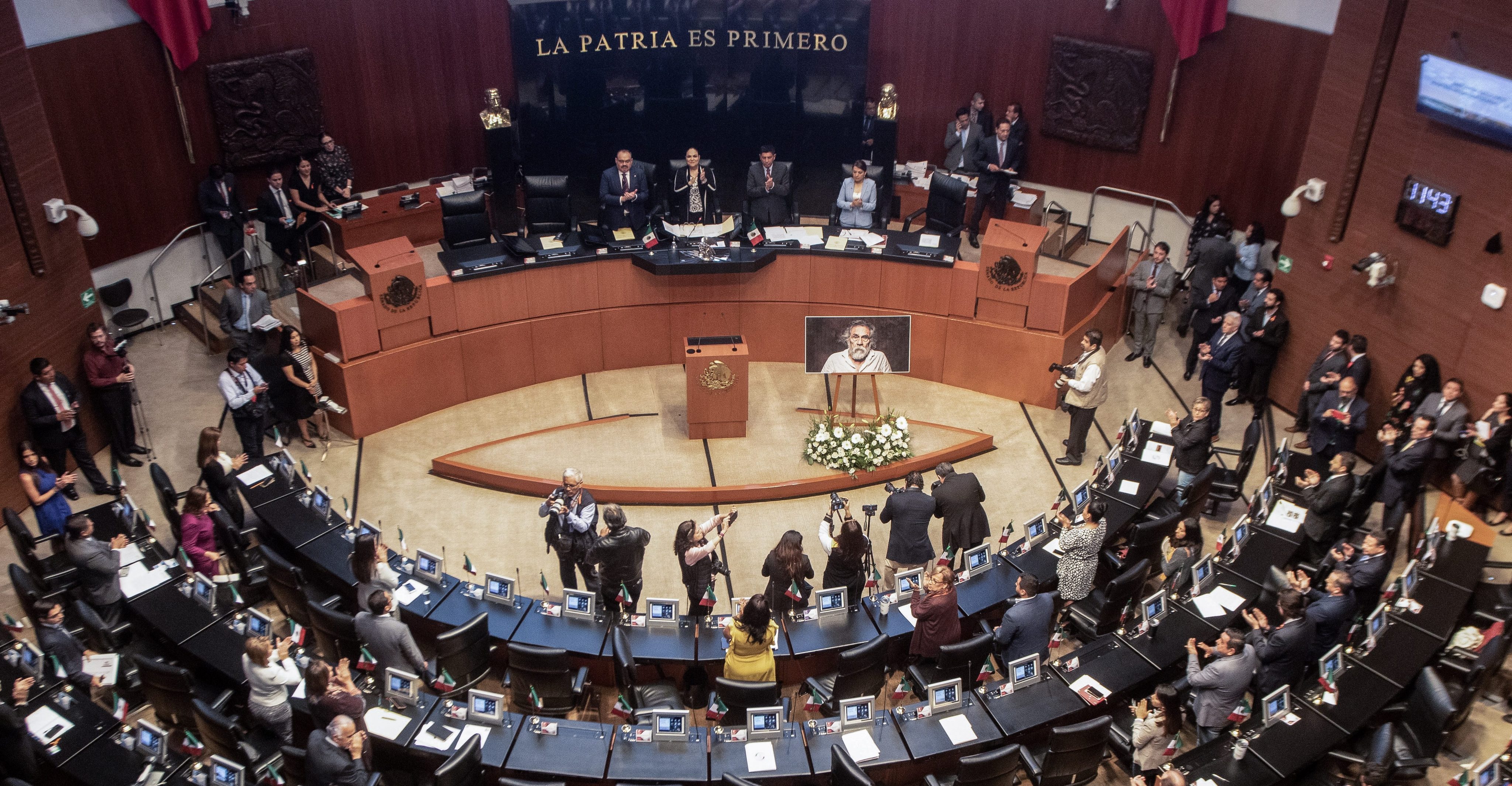 Morena quiere desaparición de poderes en Guanajuato y Tamaulipas