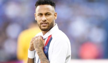 Neymar volvió a Barcelona pero no se presentó en tribunales y habrá juicio oral