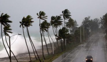 Nueva tormenta tropical podría seguir amenazando a las Bahamas