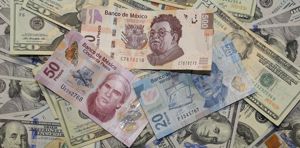 Para 2020, crecimiento de 2.0% y el dólar a 20 pesos: Hacienda