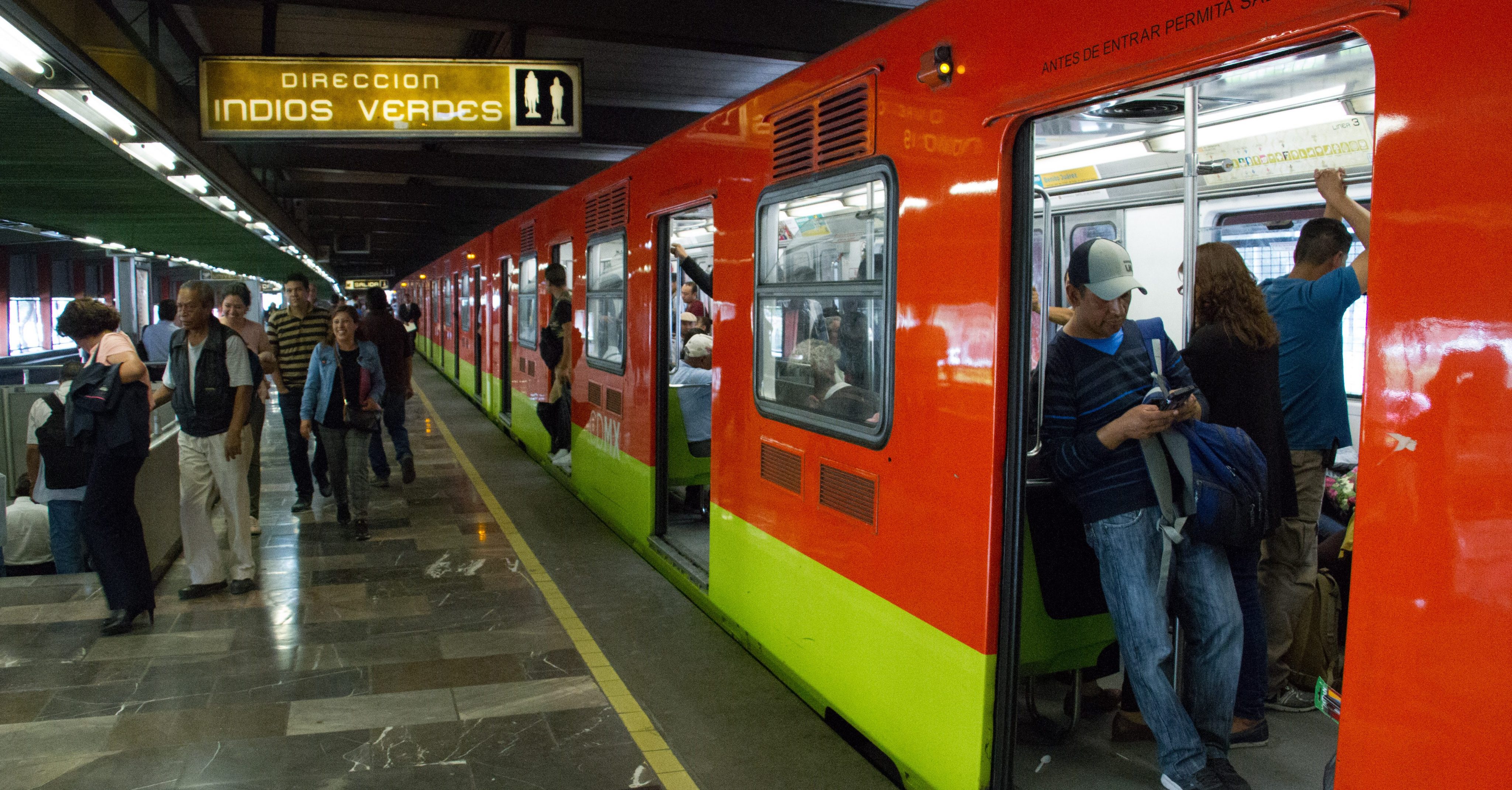 el Metro cumple 50 años