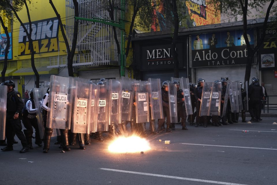 CDMX to strengthen security in marches after vandalism to businesses