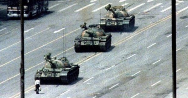 Charlie Cole, the photographer of tiananmen's famous snapshot, dies