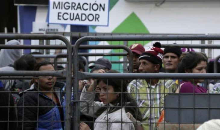 translated from Spanish: Ecuador, Peru and Chile coordinate to face Venezuelan migration