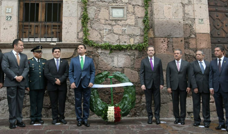 translated from Spanish: Edil of Morelia headed solemn side by CCLIV anniversary of the birth of Generalísimo Morelos