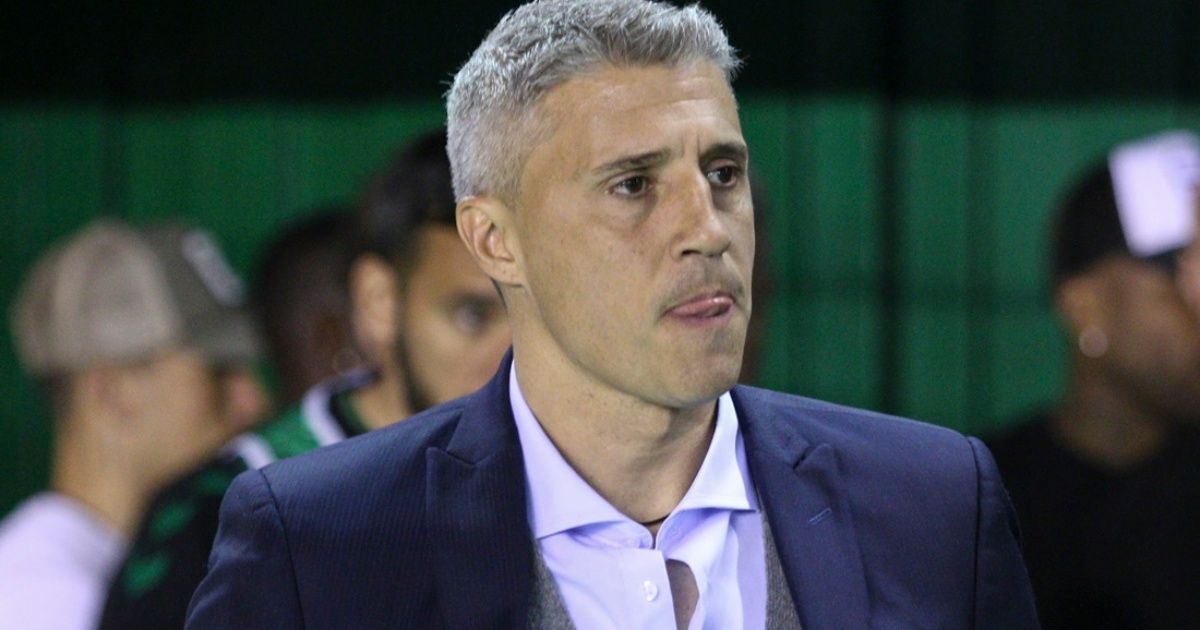 Hernán Crespo, one step away from stepping down from being Banfield's coach