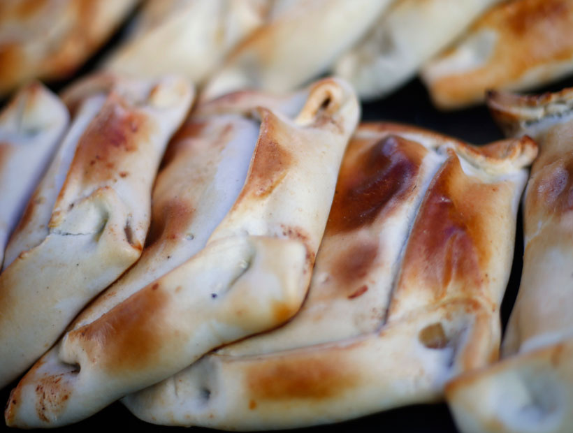 Municipality of Maipú claims that cost of empanadas "fits right"