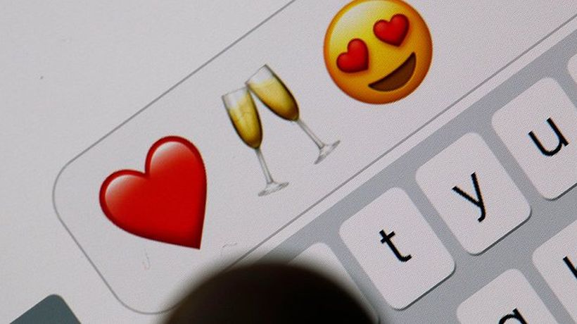 Study claims that people who use emojis have more sex