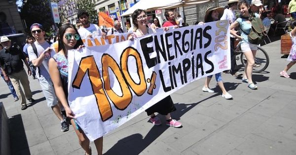 "The future of the planet is underway": Fridays for Future Santiago opens Climate Action Week with global mobilization