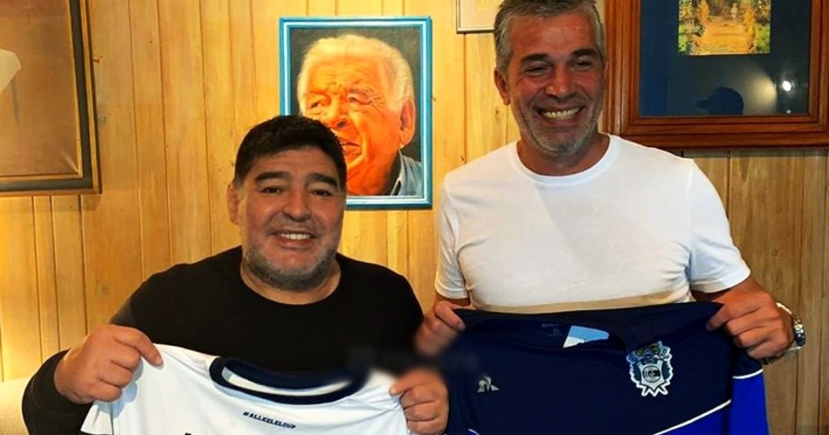 Today Maradona arrives in Gymnastics: he will lead a practice and give a lecture