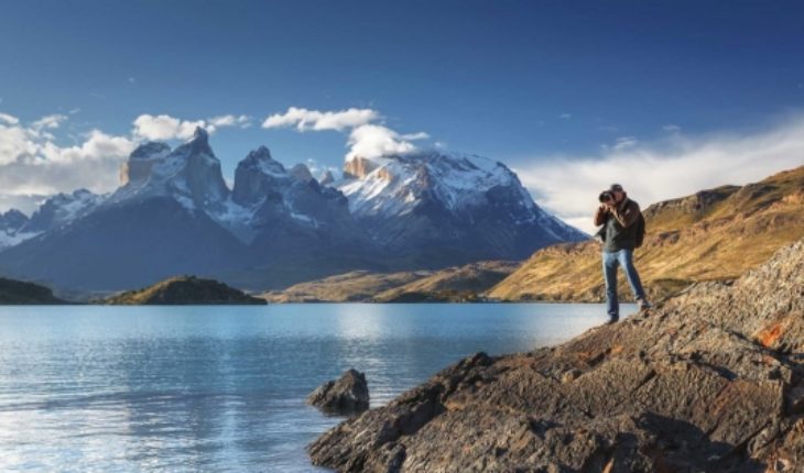 translated from Spanish: Torres del Paine prepares for the high season