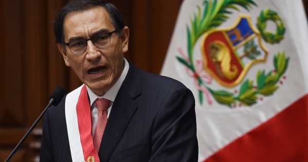 Vizcarra dissolves the Peruvian Congress "constitutionally" and calls for elections
