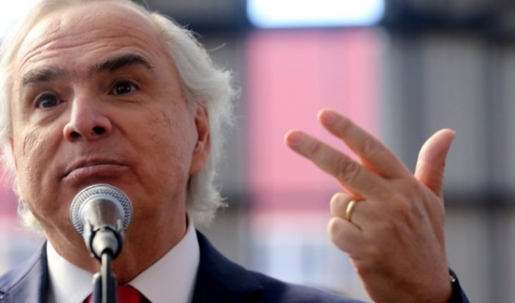“Critican todo, obstruyen todo”: Chadwick respalda a Piñera tras críticas por “tibia” reacción a declaraciones de Bolsonaro