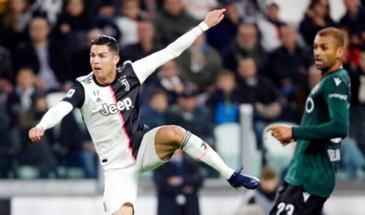 Cristiano Ronaldo anota para Juventus tras homenaje por sus 700 goles VIDEO