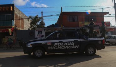 Queman vehículos en Michoacán para evitar detención de criminal