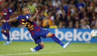 translated from Spanish: Arturo Vidal after scoring for Barcelona: “I am to contribute, to be important”