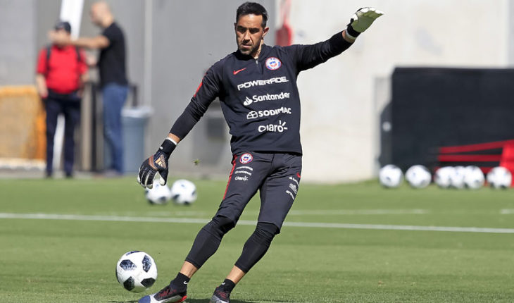 translated from Spanish: Claudio Bravo and loss of the captaincy: “I don’t give the truth exactly”