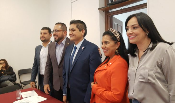 translated from Spanish: Deputies in Michoacán approve slamd property sold to a private individual