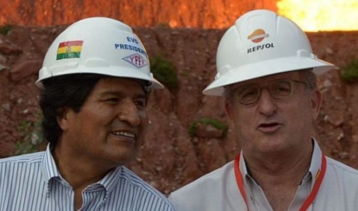 translated from Spanish: Evo seeks re-election: paradox of multinational slam in Bolivia’s president’s “plural economy”
