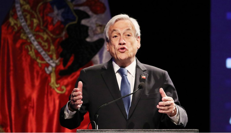 Piñera said that "several" regional mayors will resign their positions