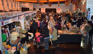translated from Spanish: The Chiloé Women’s Fair arrives in Santiago with the best of the island’s craftsmanship and gastronomy