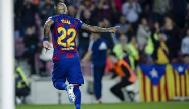 translated from Spanish: [VIDEO] Review Arturo Vidal’s goal in Barcelona’s victory over Valladolid