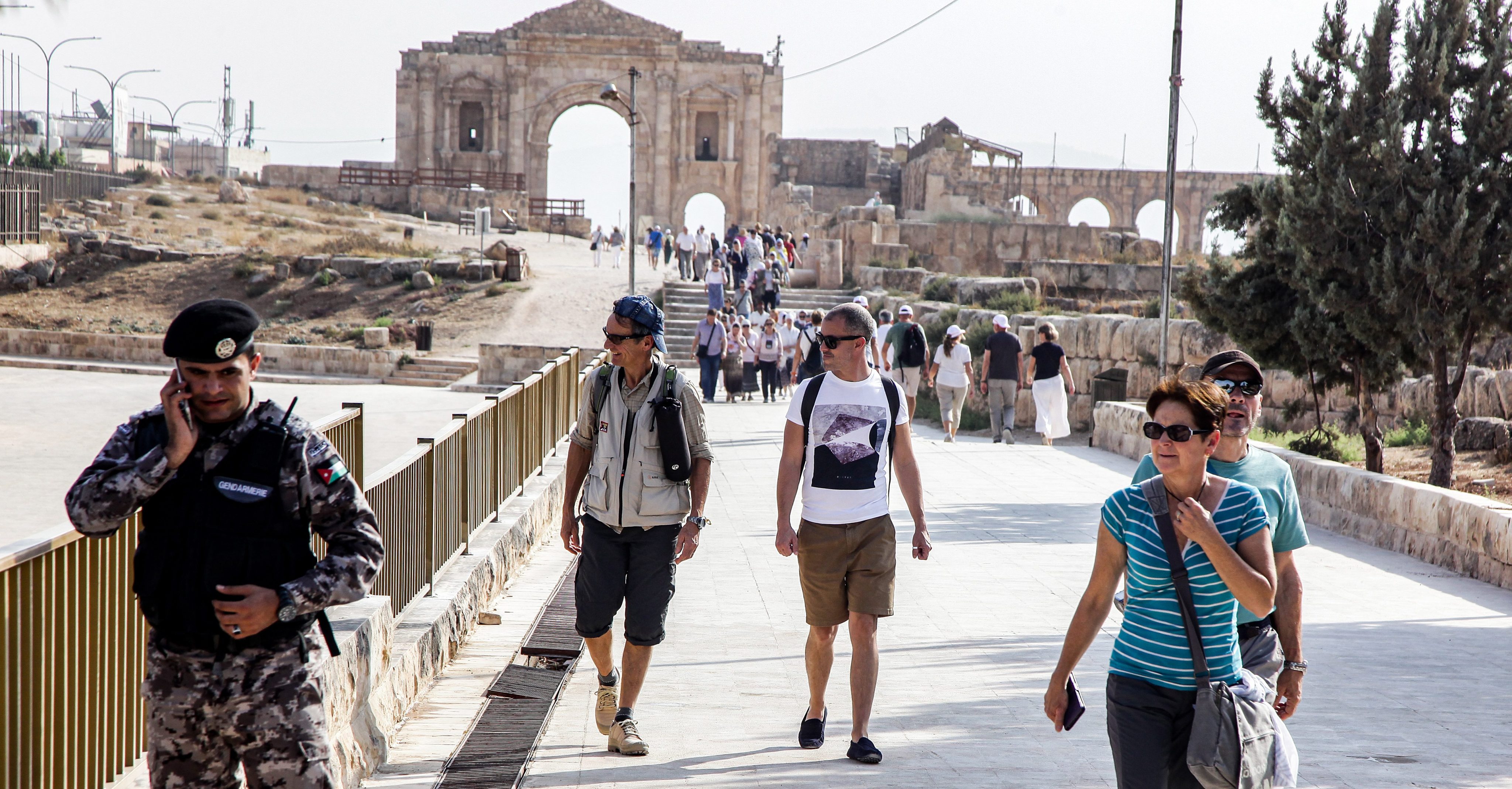 Apuñalan a tres turistas mexicanos en Jordania