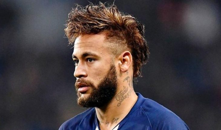 Neymar copia a Cristiano y le hace un desplante a Tuchel en vuelta con PSG