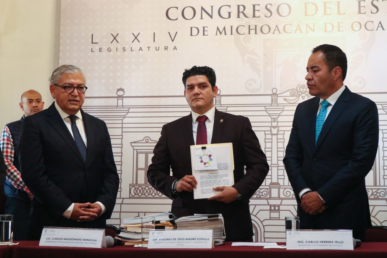 Budget for Michoacán does not include education payroll or JLCM