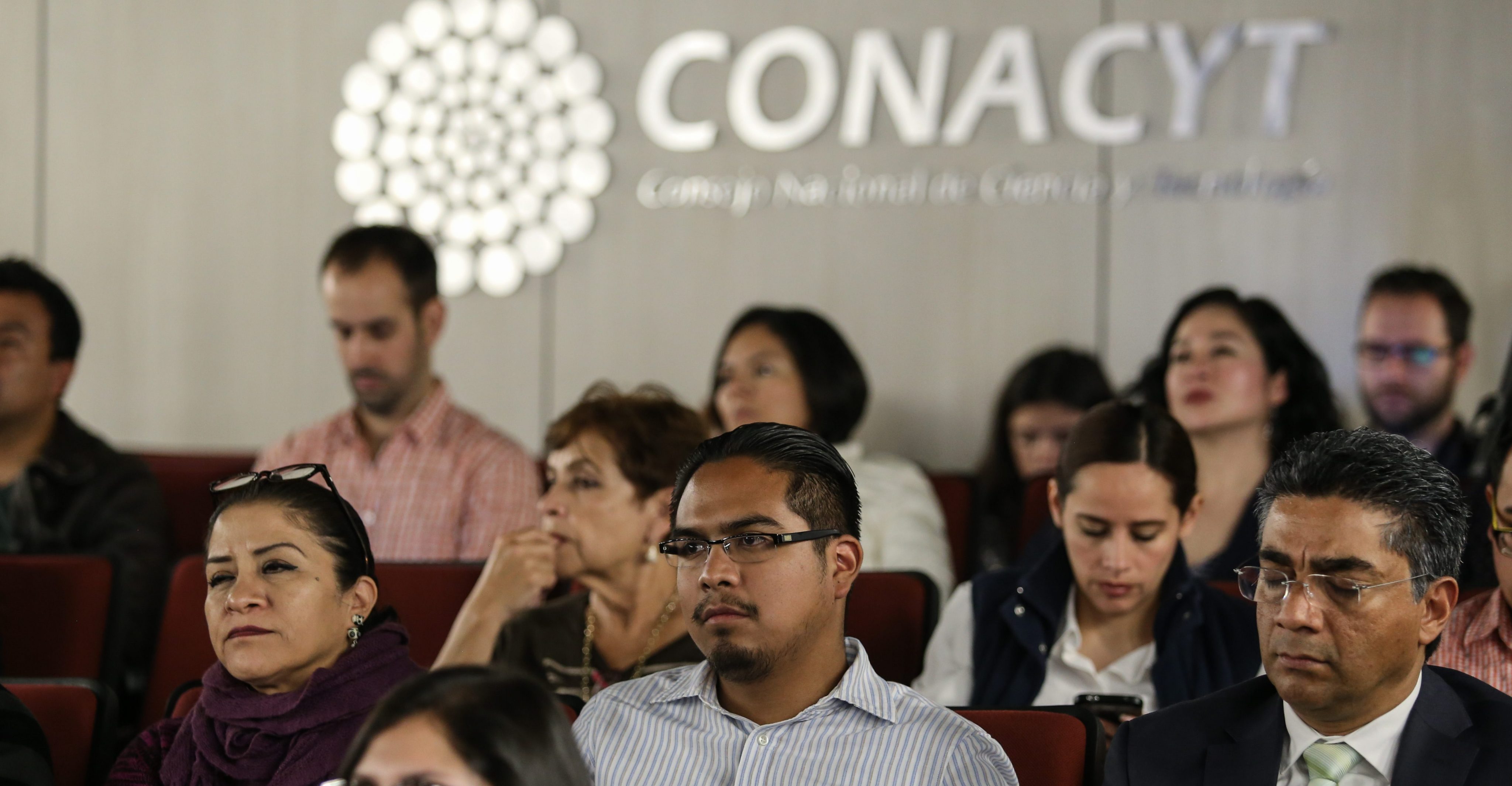 Conacyt will review scholarship applications rejected for mistakes on its site