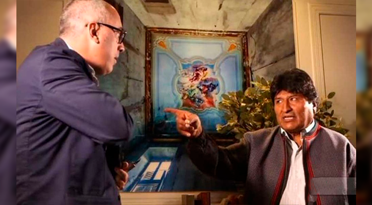 Evo Morales exploits journalist, assaults and insults him (Video)