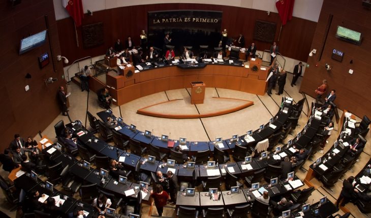 translated from Spanish: MPs lower senators’ salaries and say there is no backdrop