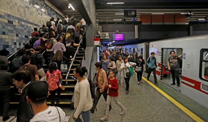 translated from Spanish: Metro will open seven stations and reactivate section of Line 4 on Monday