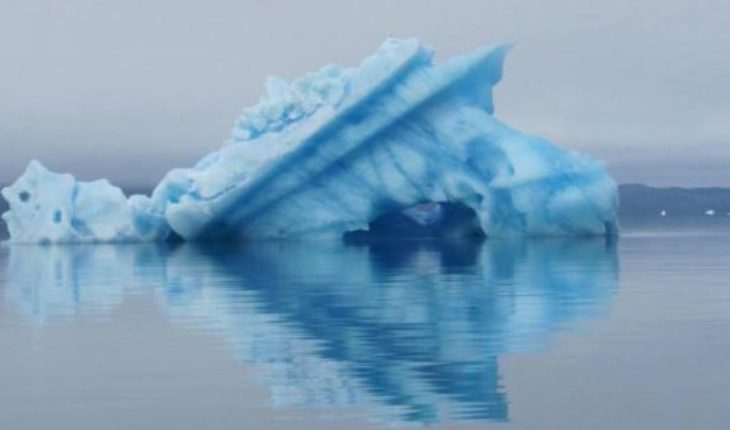 translated from Spanish: Researchers reveal that the distribution of iron in icebergs is different from what was thought
