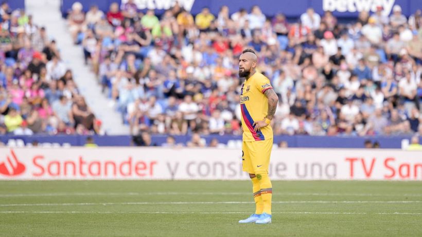 Vidal played 63 minutes in Barcelona's tough loss to Levante