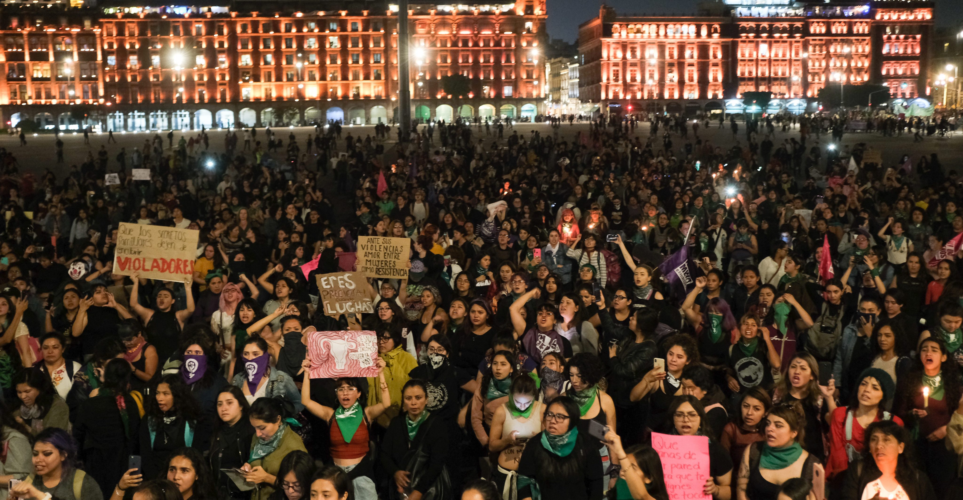 Women call for action against gender-based violence at the 25N march
