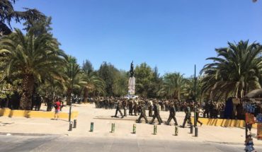 1.000 Carabineros llegan a sector de Plaza Baquedano para impedir manifestaciones