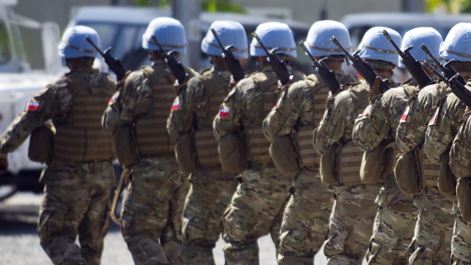Anuncian comisión investigadora por abusos de militares chilenos en Haití