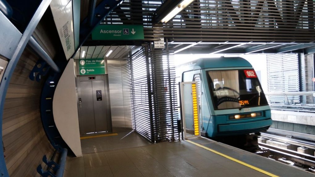 Continúa el cierre de varias estaciones de L5 de Metro de Santiago