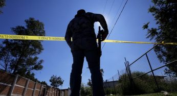 translated from Spanish: 50 people find the remains of 50 people in a clandestine grave in Jalisco