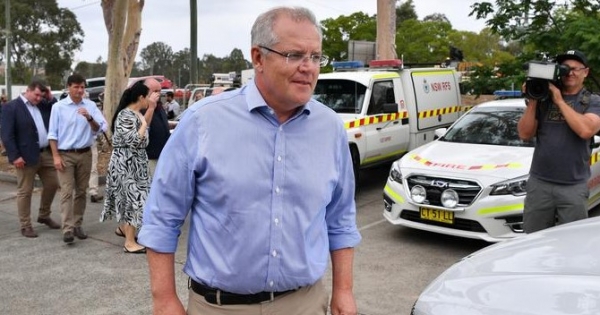Australia's president apologizes for being on vacation while the country was on fire