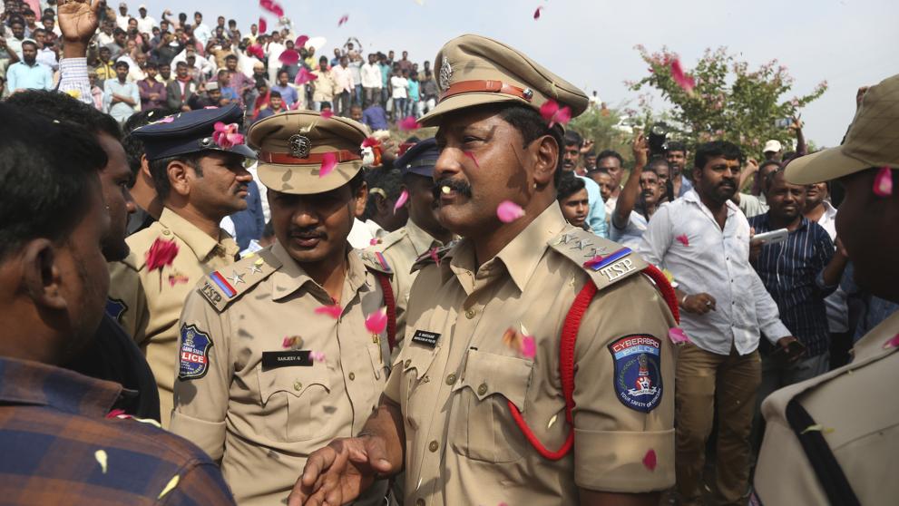 Indian police kills gunfire without thinking of alleged rapists and murderers