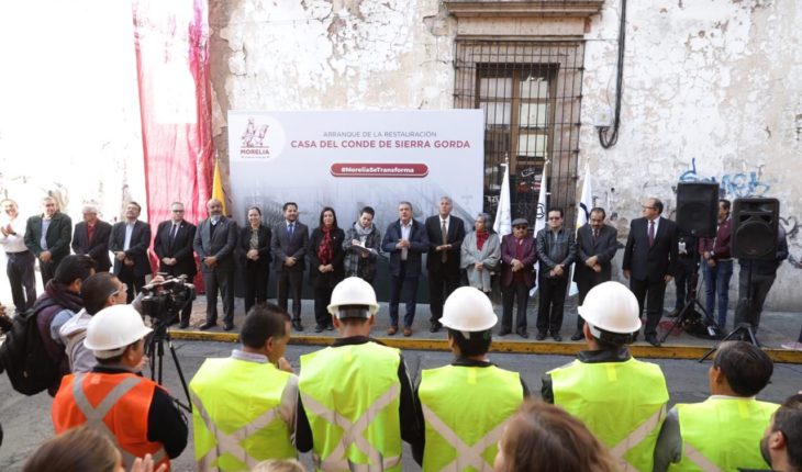translated from Spanish: Morelia City Council begins restoration of historic building at the service of the P/E
