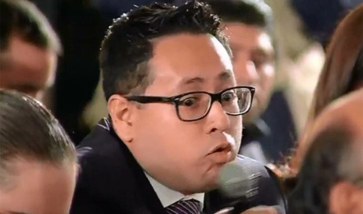 translated from Spanish: Reporter is christened #LordChillon after complaining with AMLO (Video)