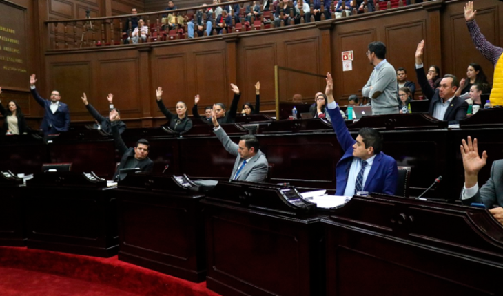 translated from Spanish: Without debate, The Egress Act 2020 is passed for Michoacán