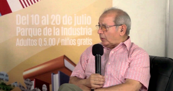 Writer Rubén González Lefno launches new storybook