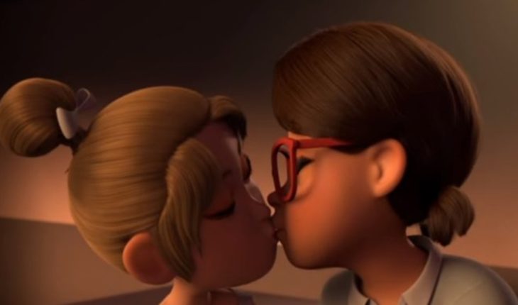 Netflix presenta primer beso lésbico en serie de animación infantil