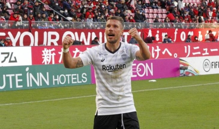 OFICIAL: Lukas Podolski ficha con el Antalyaspor de la Superliga Turca