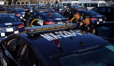 translated from Spanish: Cops assault motorist and injure pregnant woman in CDMX